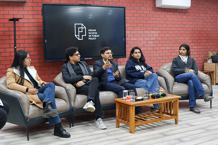 alumni-newsletters-banner